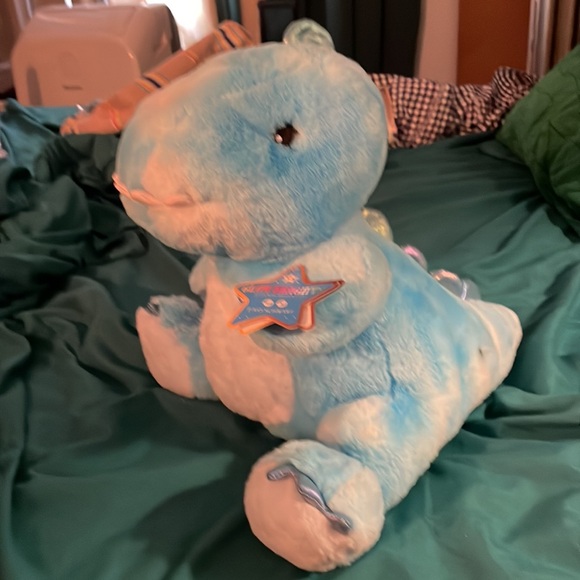 NWT Glow Brights 12" Blue Dinosaur Plush LED Lights Sound Roars FAO Schwarz - Picture 1 of 3